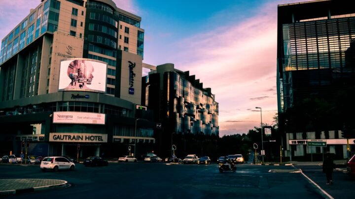 Midrand Escort Guide for Visitors: Planning Discreet, Respectful Company in Gauteng